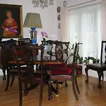 Dorchester House