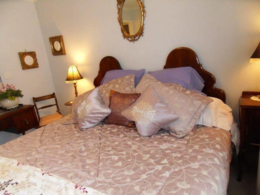 Dorchester House Niagara Falls